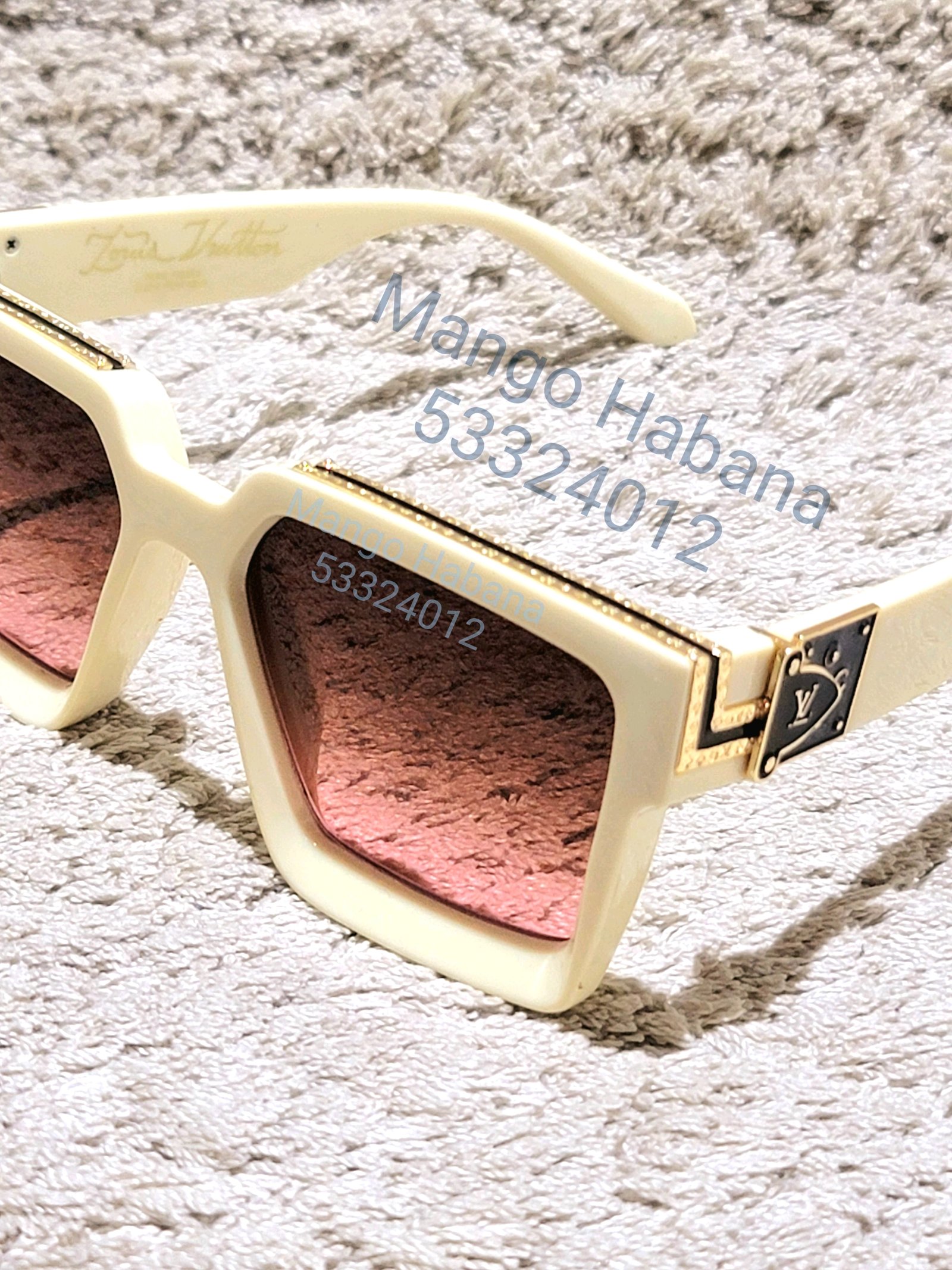 Gafas de sol Louis Vuitton blancas