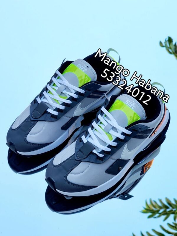 Tenis Nike grises