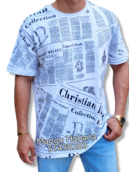Pullover Christian Dior con impresión de periódico