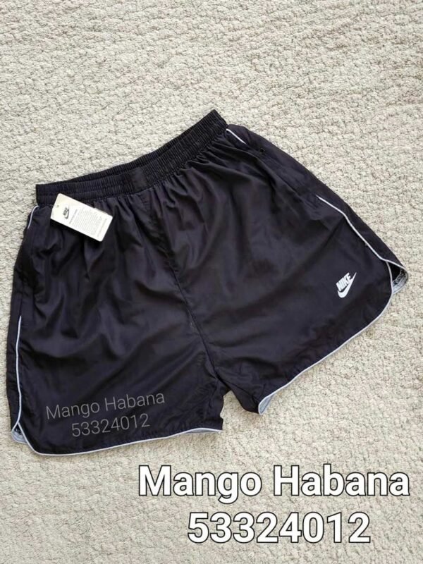 Shorts Deportivos Nike Negro