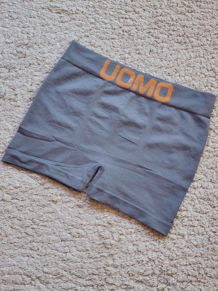 CALZONCILLO UOMO GRIS CON LETRAS NARANJAS CUM11