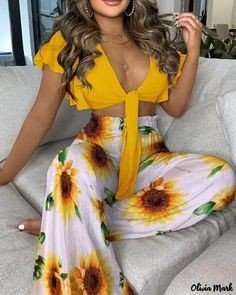 CONJUNTO AMARILLO DE GIRASOLES PANTALONETA ACAMAPA