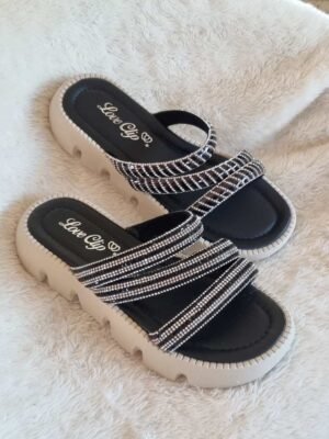 SANDALIAS NEGRAS Y BEIGE ASANBO