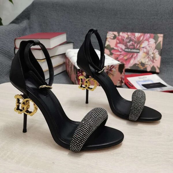 TACONES DOLCE GABBANA NEGRAS TDGBB