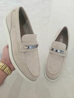 MOCASINES BEIGE GUESS MCSNB