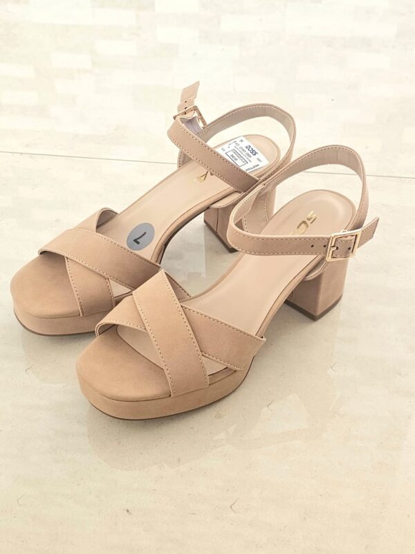 TACONES BEIGE TCNB1