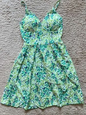 VESTIDO VERDE ESTAMPADO FLORES VDVE1