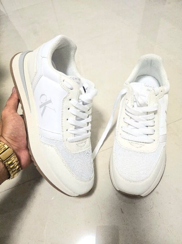 TENIS CALVIN KLEIN BLANCOS TNCKB2