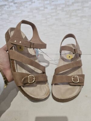 SANDALIAS MARRONES SDL28