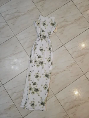 VESTIDO BLANCO DE FLORES VTD16