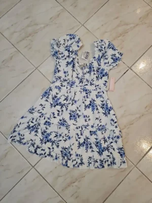 VESTIDO BLANCO DE FLORES AZULES VTD7