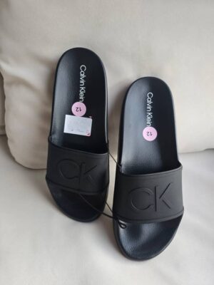 CHANCLETAS NEGRAS CALVIN KLEIN CHTN3