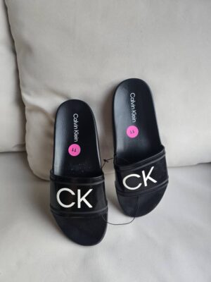 CHANCLETAS NEGRAS CALVIN KLEIN CHTN4