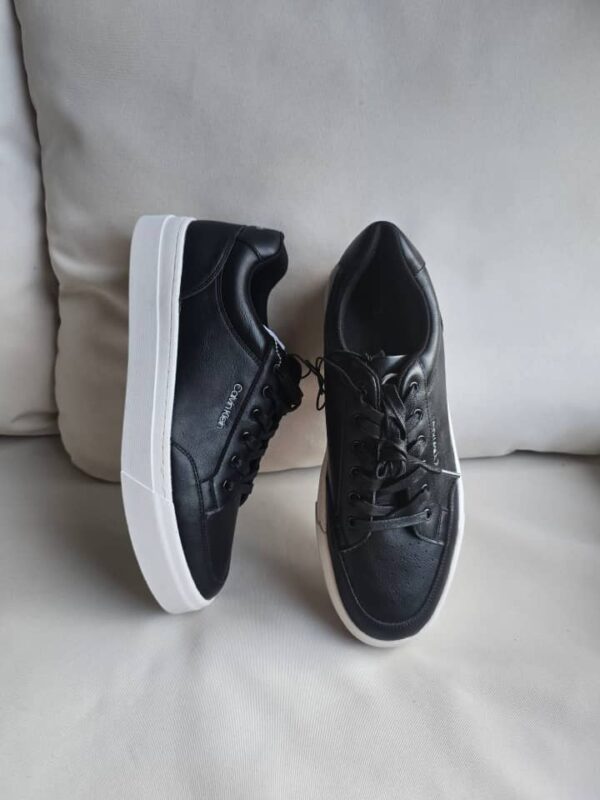 TENIS NEGROS CALVIN KLEIN TNN7