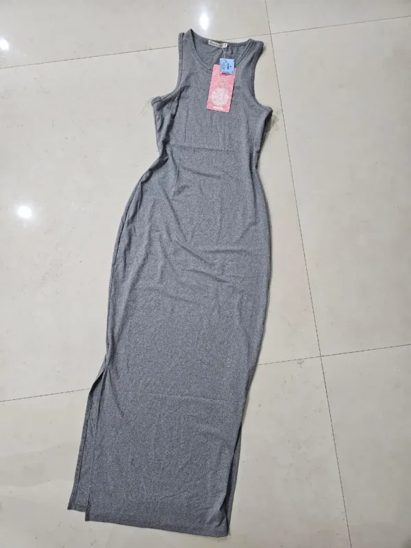 VESTIDO GRIS LARGO VTD45