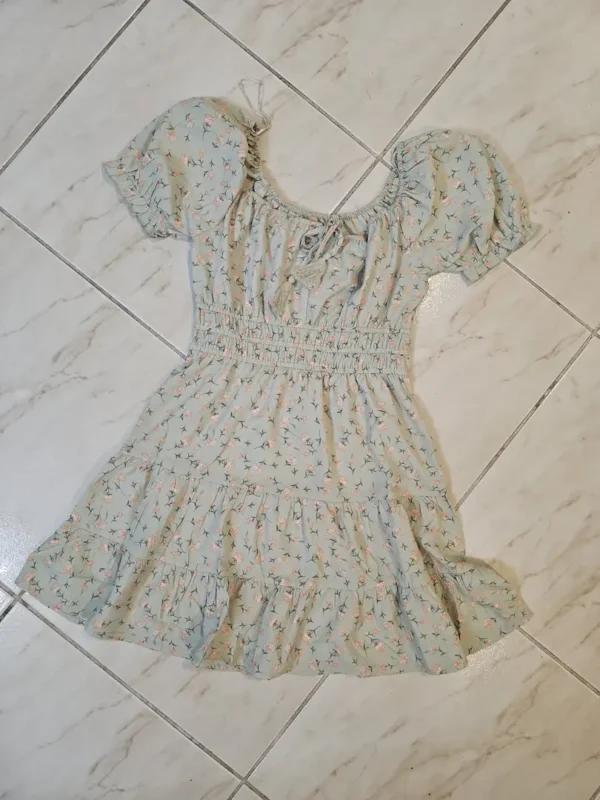 VESTIDO VERDE DE FLORES VTD84