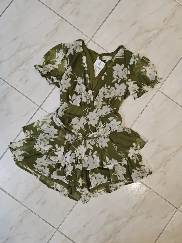 VESTIDO VERDE DE FLORES VTD92