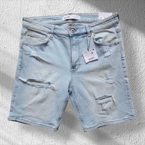 BERMUDA BERSHKA AGUAS CLARAS BMBHK1