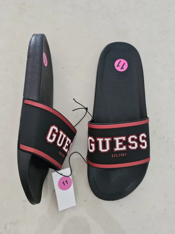 CHANCLETAS NEGRAS GUESS CHT19