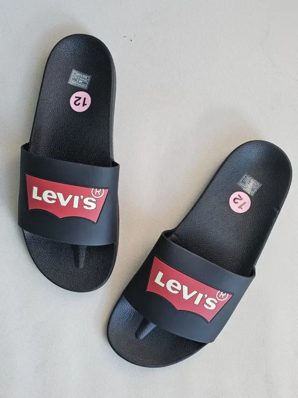 CHANCLETAS NEGRAS LEVIS CHT20