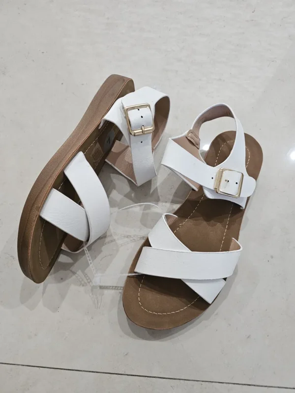 SANDALIAS BLANCAS SDL56