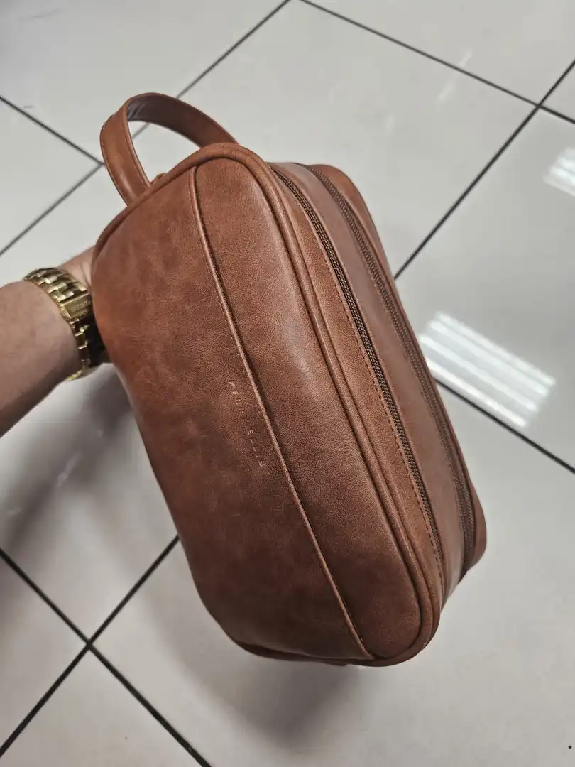 BOLSO DE HOMBRE MARRÓN BLS3