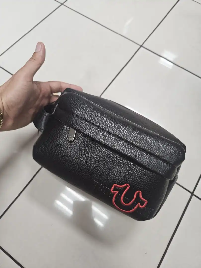 BOLSO DE HOMBRE NEGRO BLS2