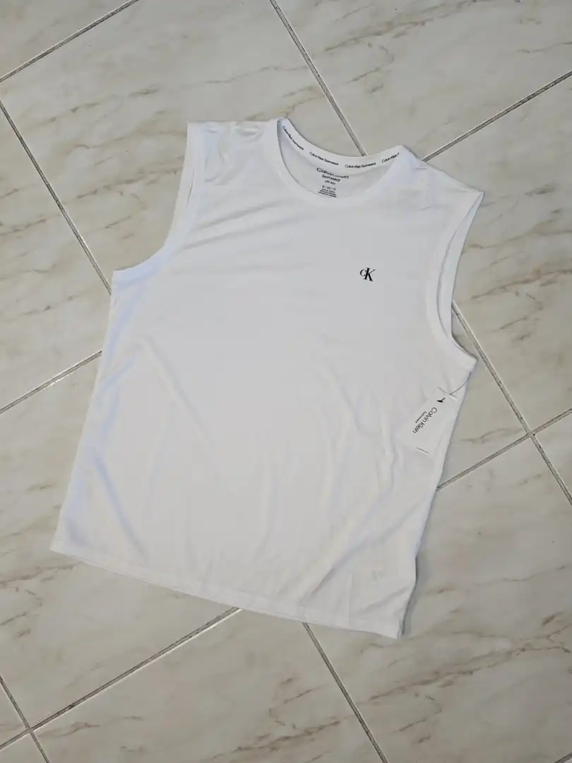 CAMISETA BLANCA CMST22