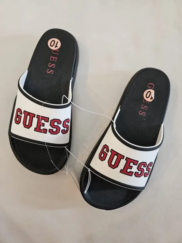 CHANCLETAS GUESS NEGRAS CHT30