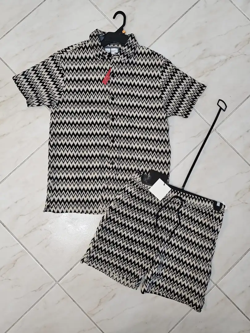 CONJUNTO A RAYAS DE HOMBRE CJT7