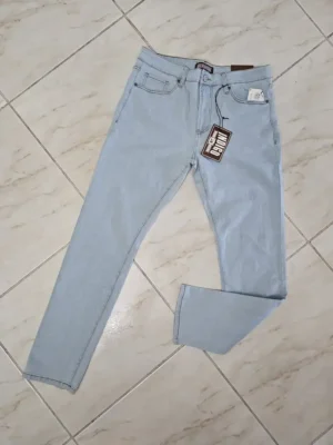 PANTALÓN DE MEZCLILLA DE HOMBRE PTN54