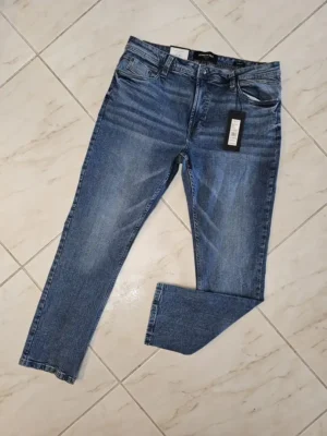 PANTALÓN DE MEZCLILLA DE HOMBRE PTN63