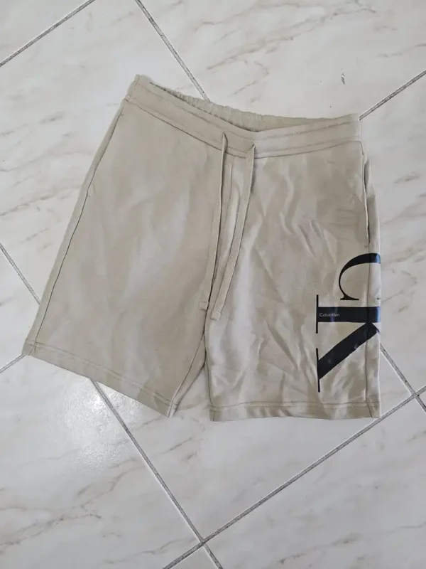 SHORT BEIGE CALVIN KLEIN SHT98