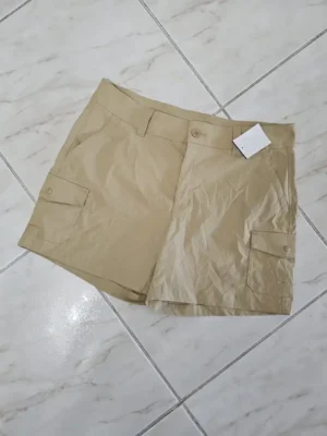 SHORT BEIGE DE HOMBRE SHT70