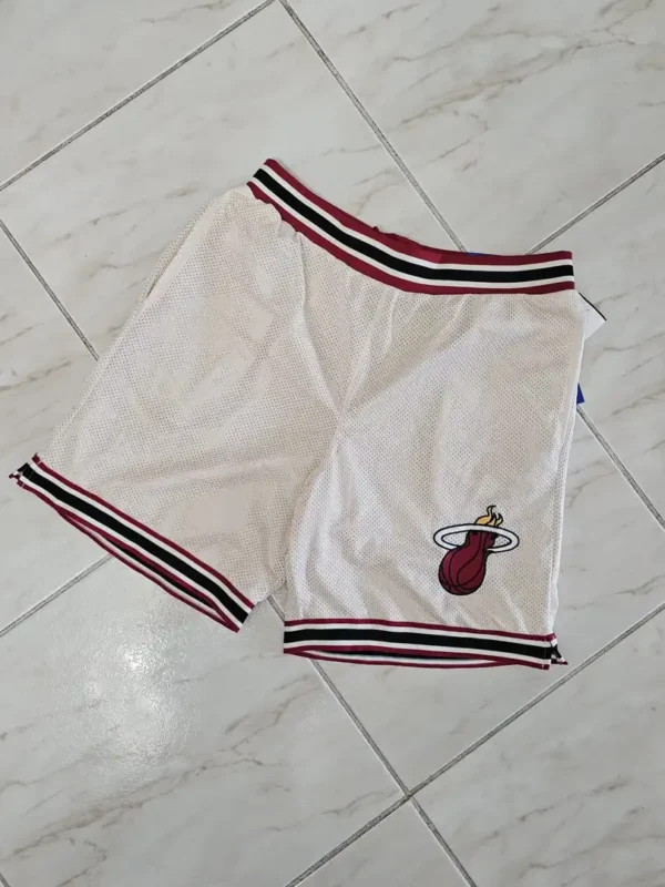SHORT BLANCO DE HOMBRE SHT85