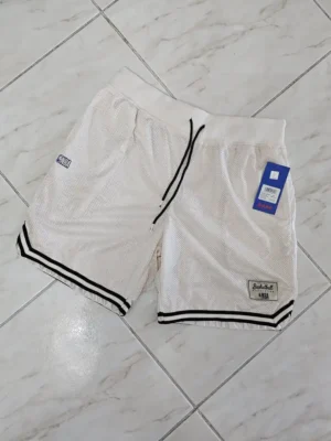 SHORT BLANCO DE HOMBRE SHT88