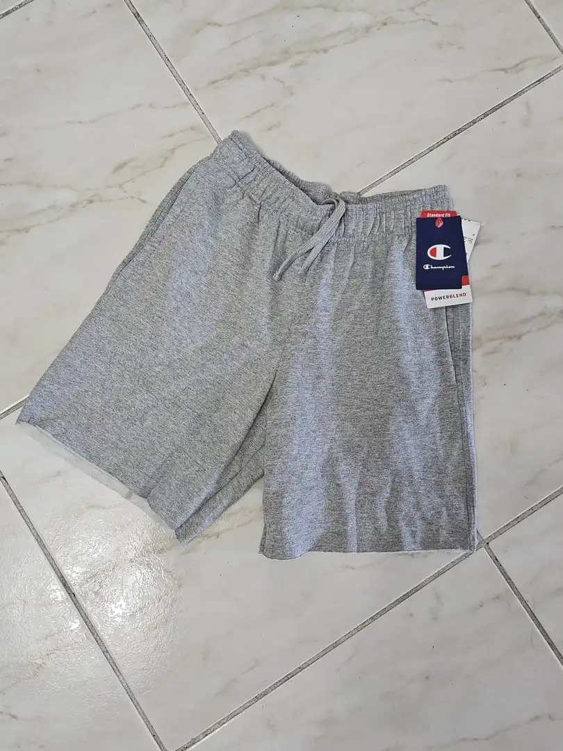 SHORT GRIS DE HOMBRE SHT58