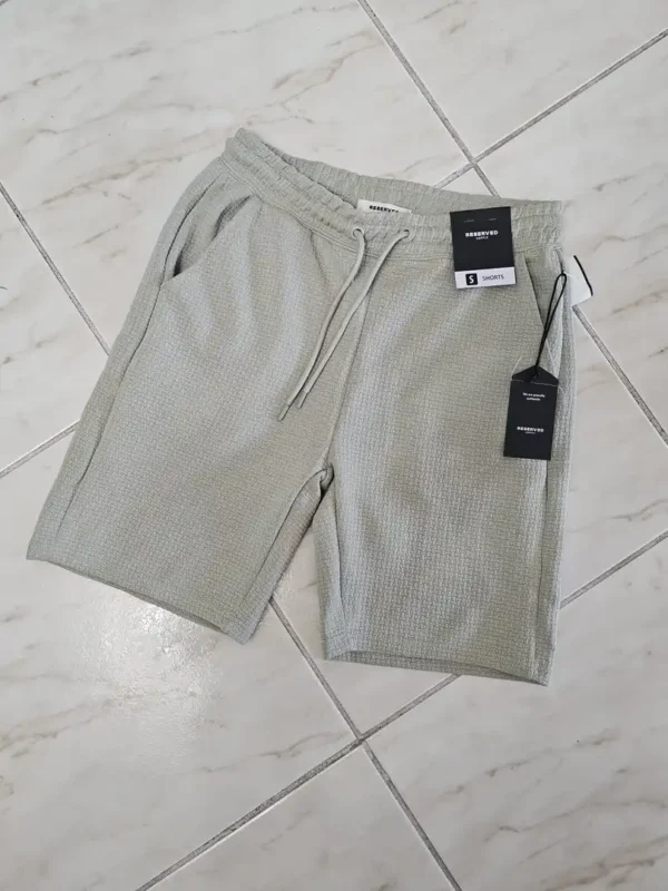 SHORT GRIS DE HOMBRE SHT82
