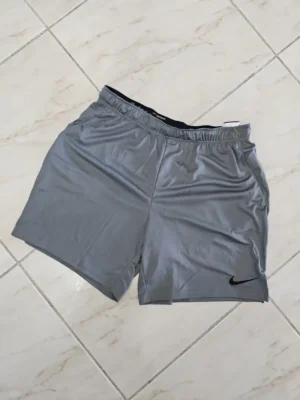 SHORT GRIS DE HOMBRE SHT97