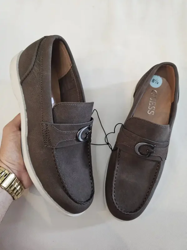 ZAPATOS MARRONES GUESS ZPT58
