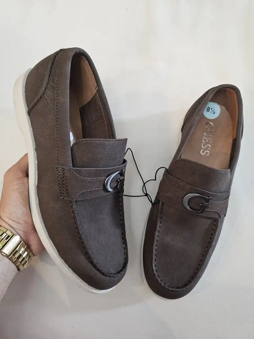 ZAPATOS MARRONES GUESS ZPT58