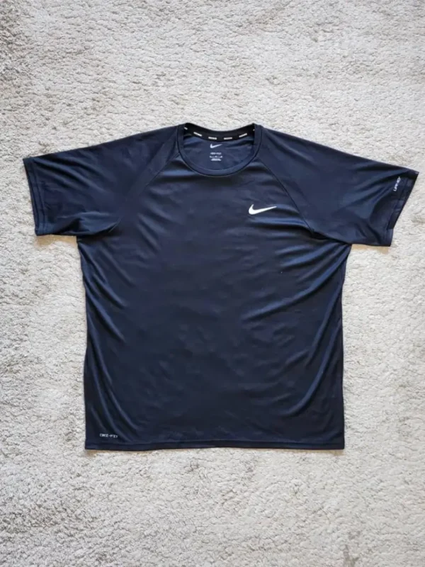 PULLOVER NIKE NEGRO PV7