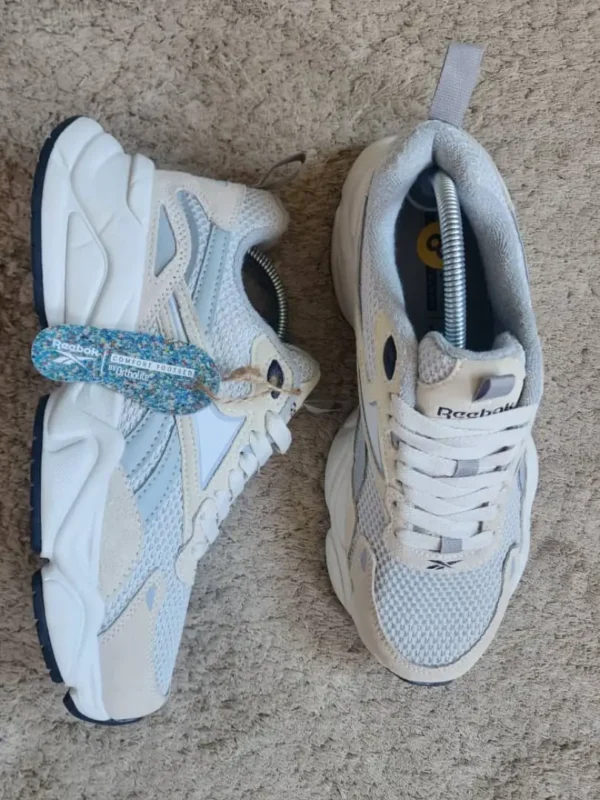 TENIS REEBOK TN53