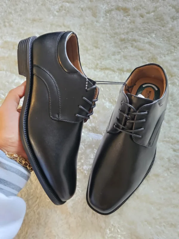 ZAPATOS NEGROS ZPT114