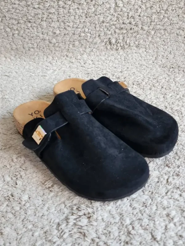 ZUECOS NEGROS SDL102