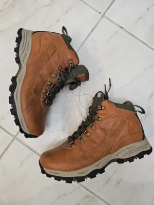 BOTAS RBK MARRONES BTS82