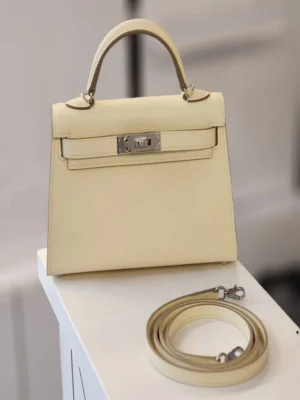 CARTERA BEIGE CTR69