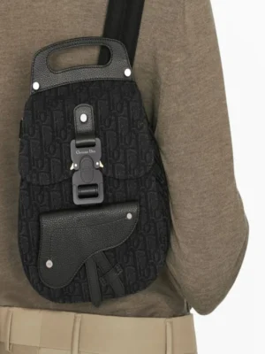 CARTERA MOCHILA CHRISTIAN DIOR NEGRA CTR55