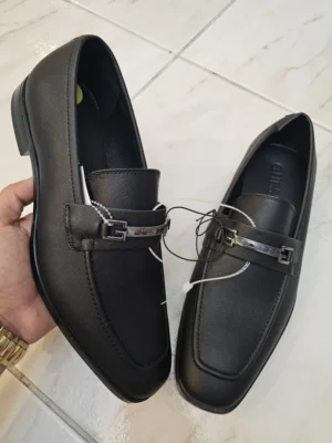 MOCASINES GUESS NEGROS MCSN5