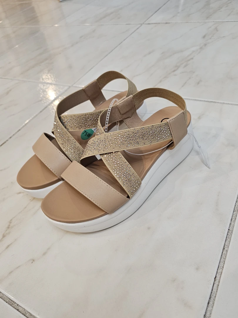 SANDALIAS BEIGE SDL126